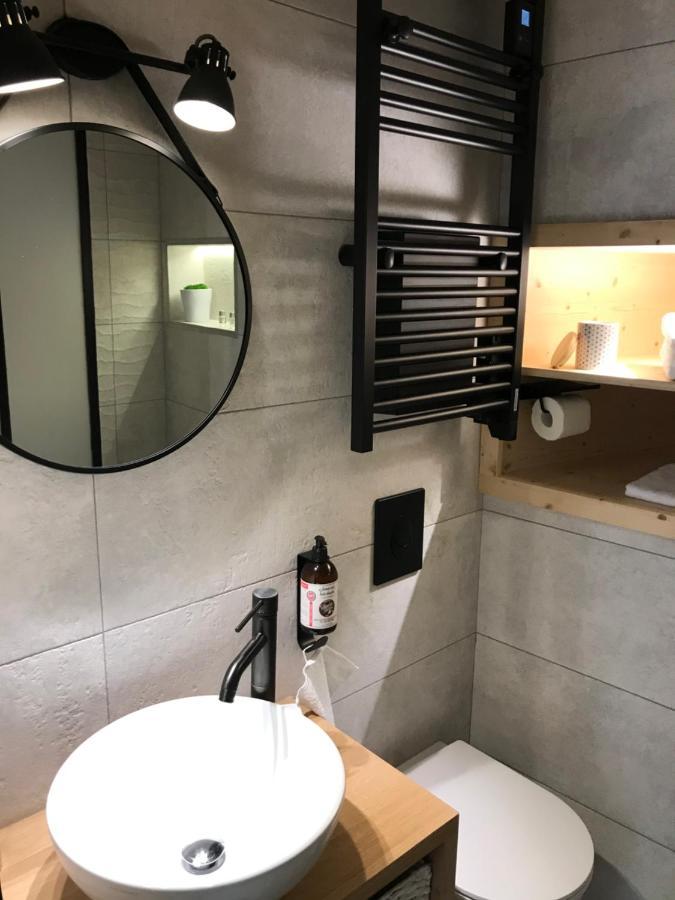 Au Vingtain - Appartement & Spa Atypique Brindas Екстер'єр фото